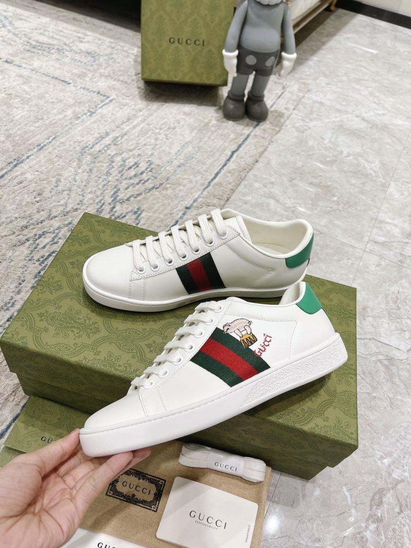 Gucci Sneakers